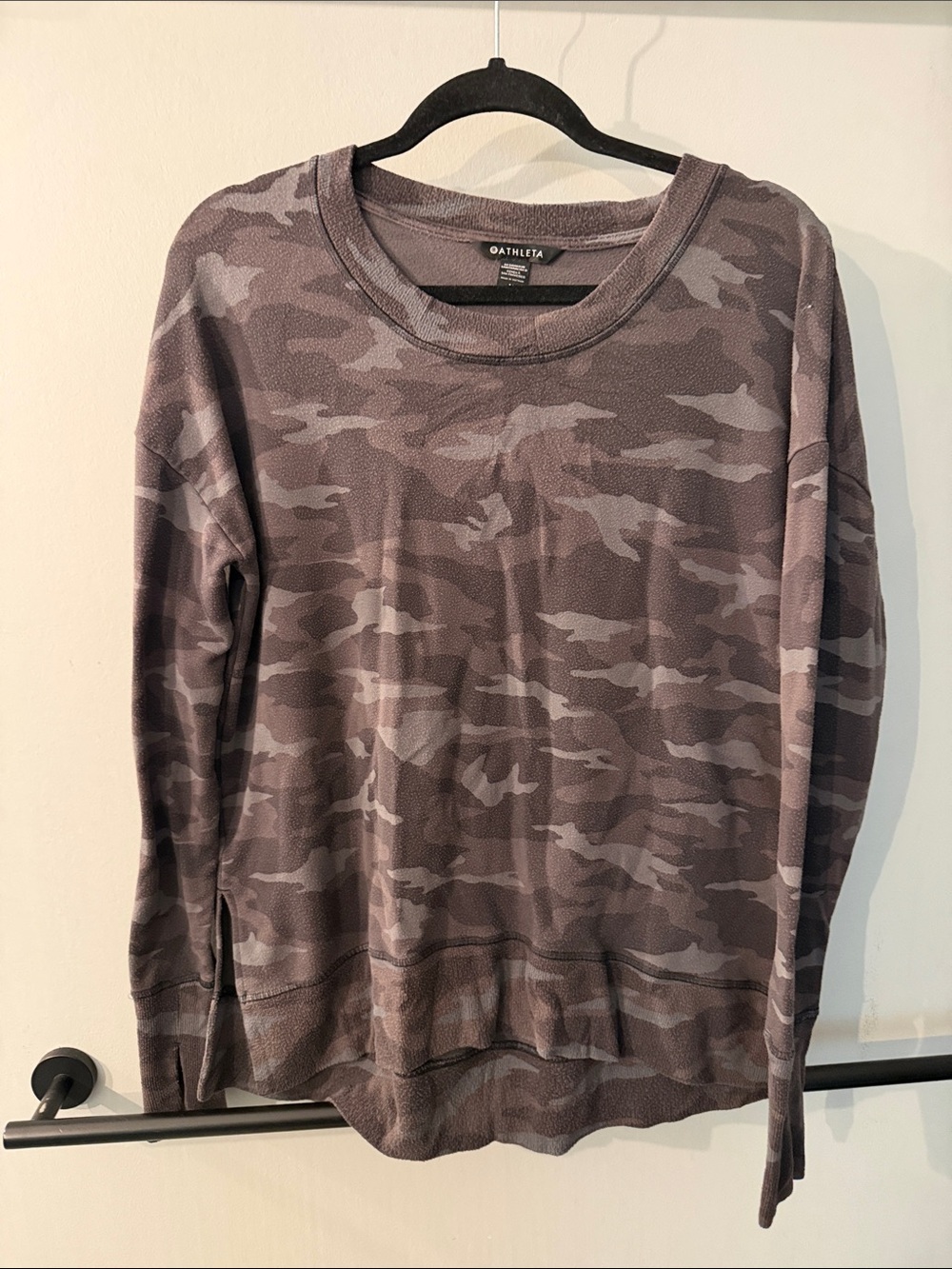 Athleta  Gray Camo Crewneck Pullover